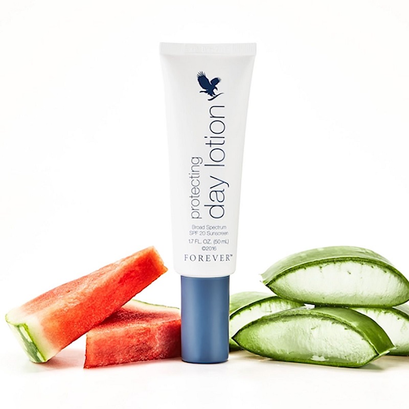 دی لوشن فوراور Forever Protecting Day Lotion